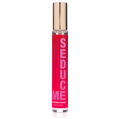 Bedroom Kandi pheromone-infused SEDUCE ME sprayable perfume in MAIN ATTRACTION